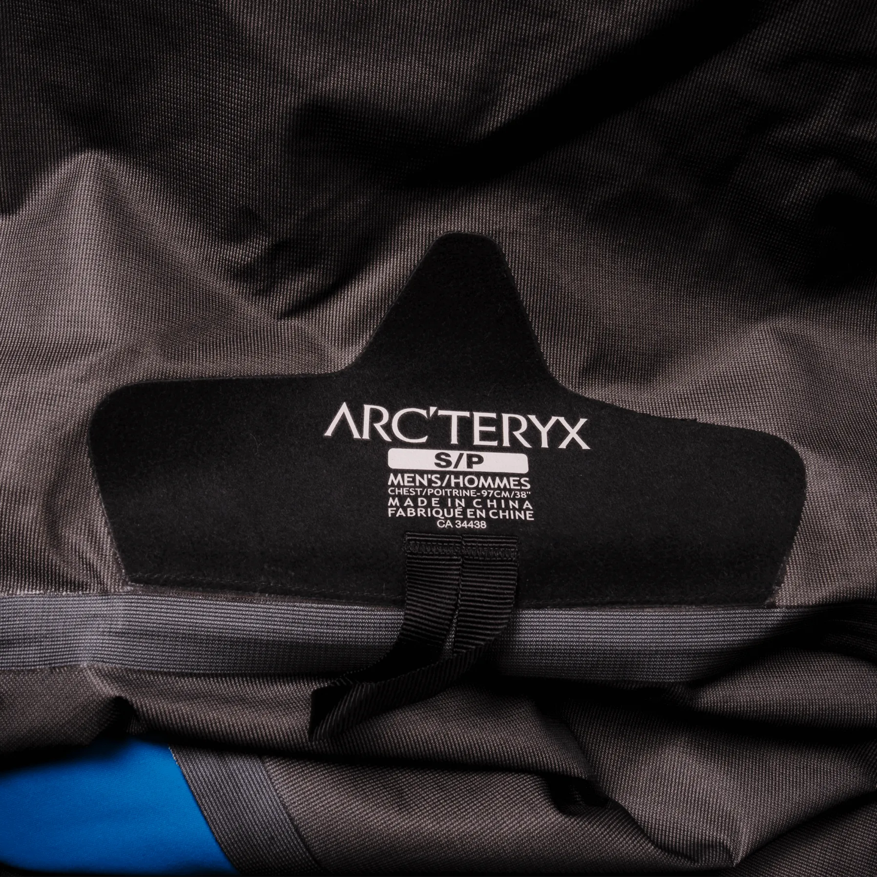 ARCTERYX RUSH JACKET SIZE SMALL