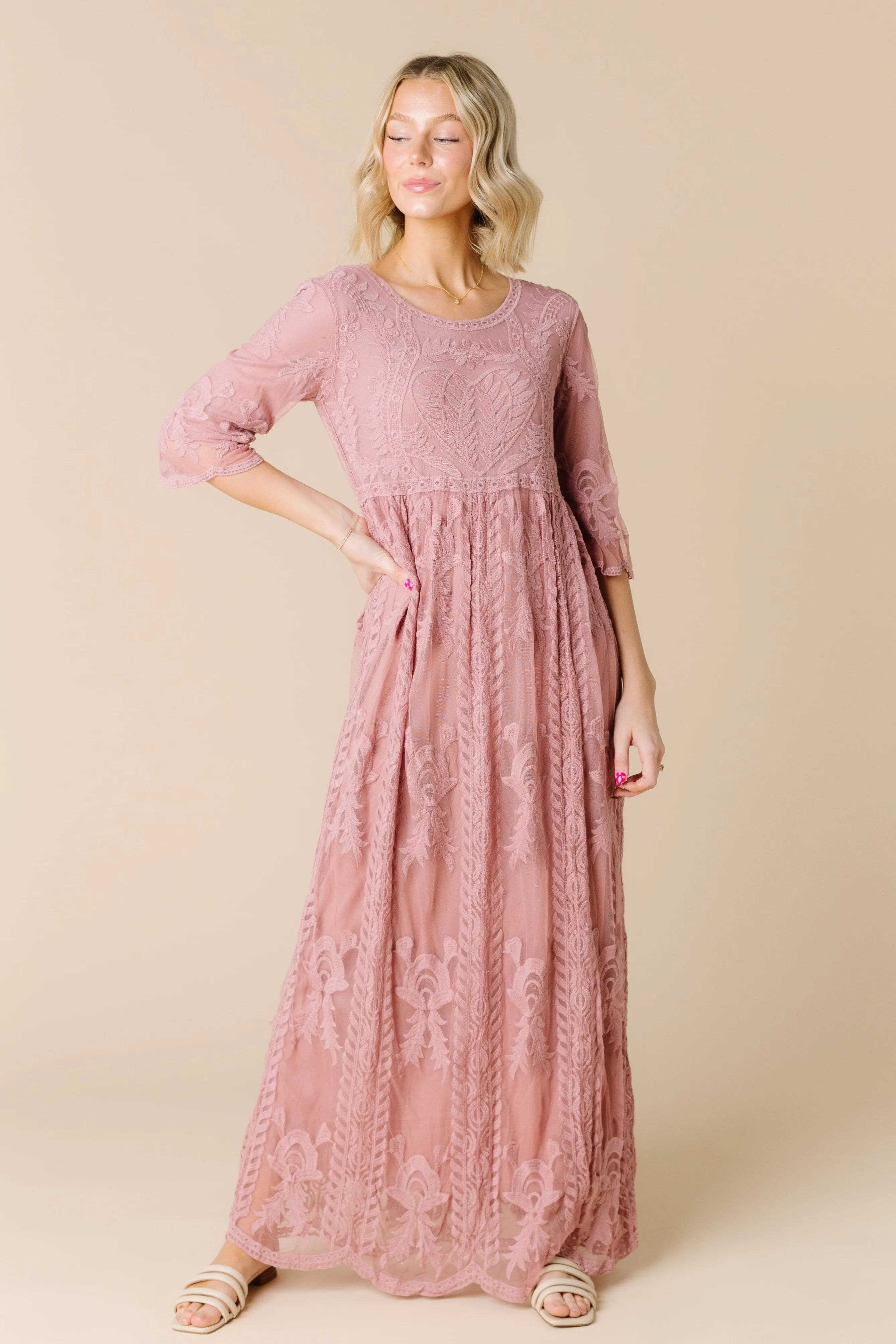 Cameo Lace Dress - Dark Mauve