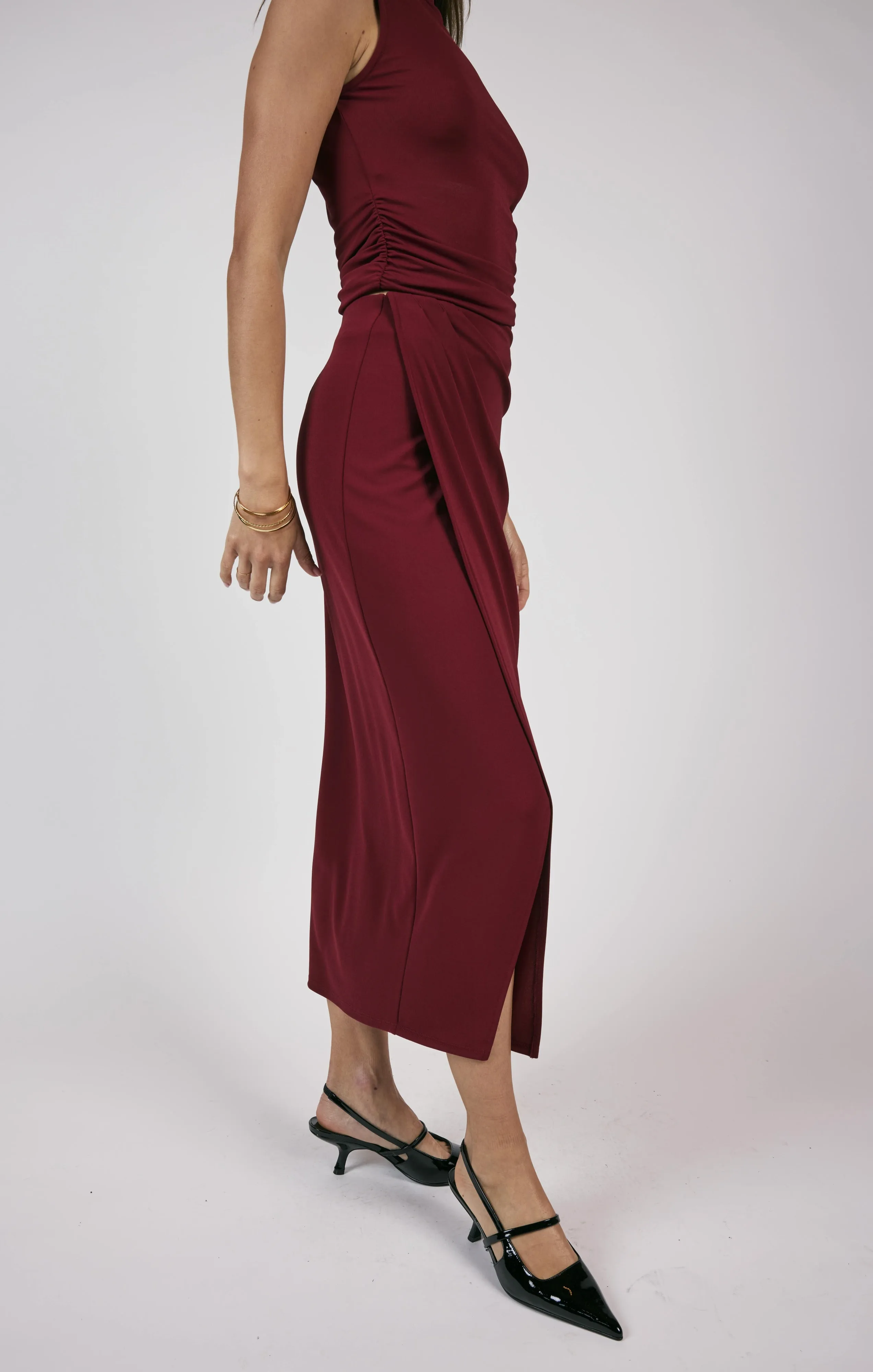 Fiery Spirit Pleated Overlap Knit Midi Skirt | Cabernet