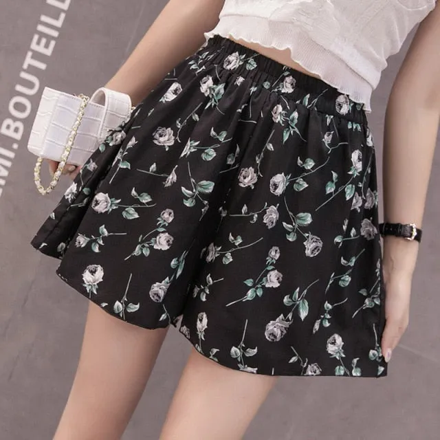 Floral Chiffon Shorts With Elastic Waist