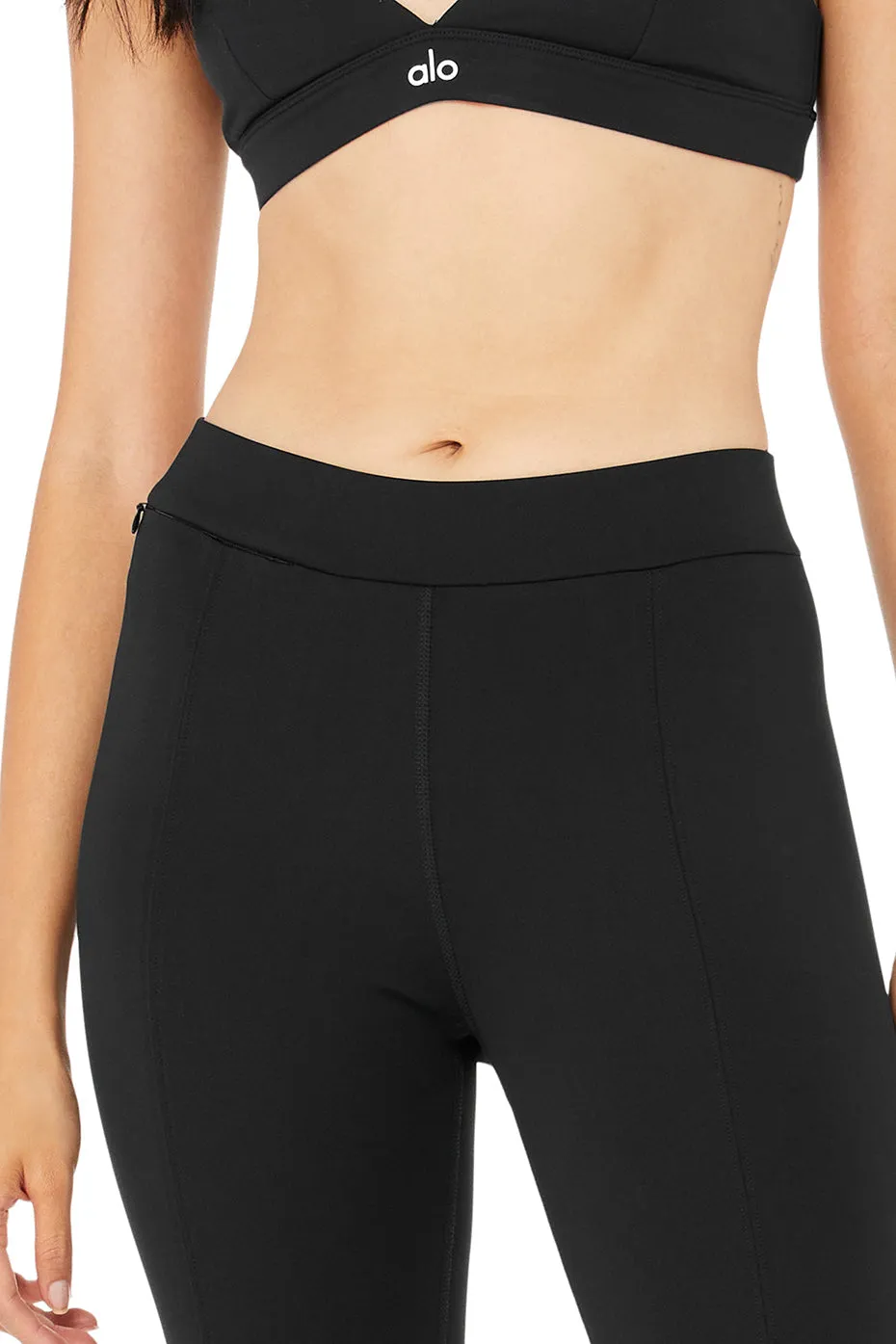 High-Waist Classic Stirrup Legging - Black