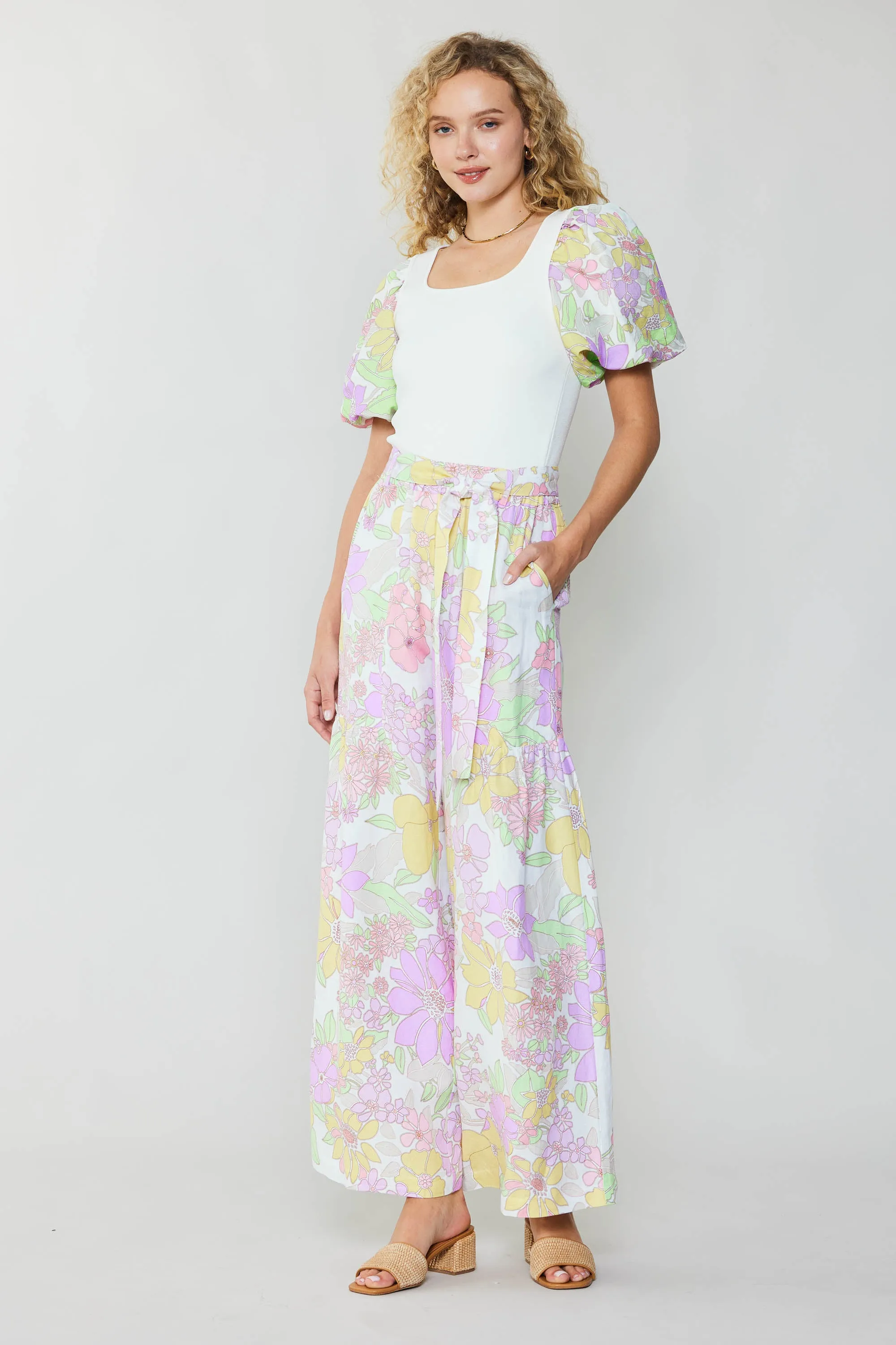 Linen Blend Floral Pants