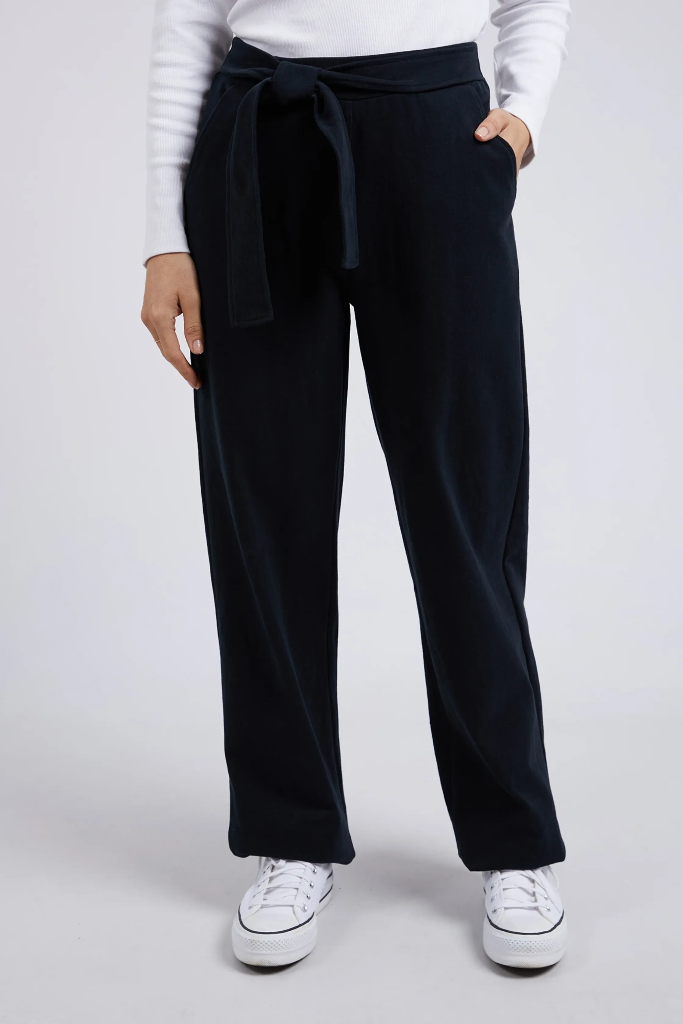 ON THE GO PANT - Black