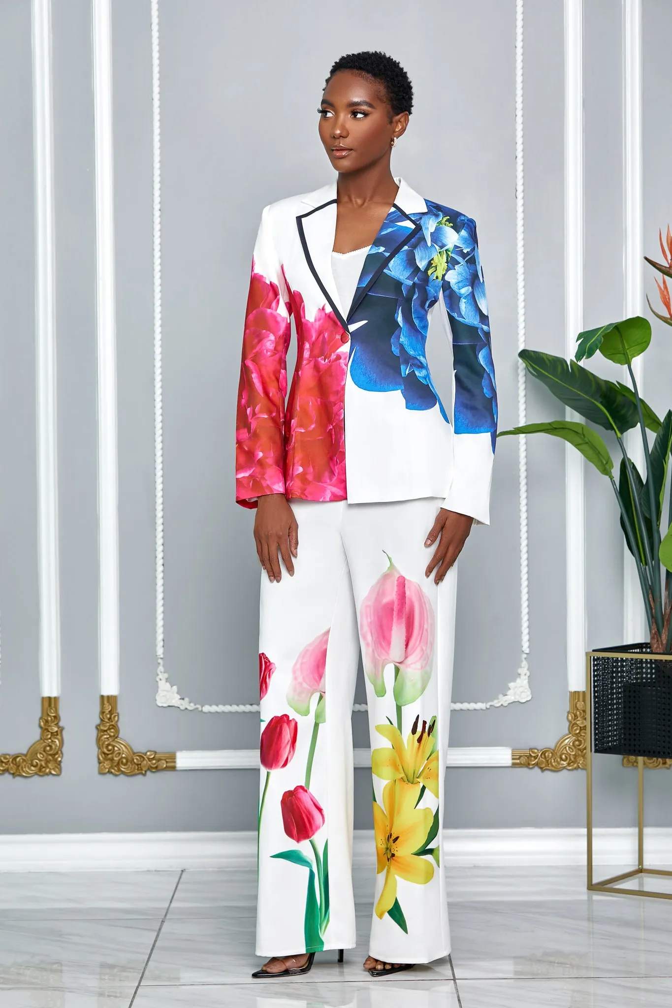 TULIP FLOWER PRINT BLAZER WITH MATCHING PANTS (WHITE)