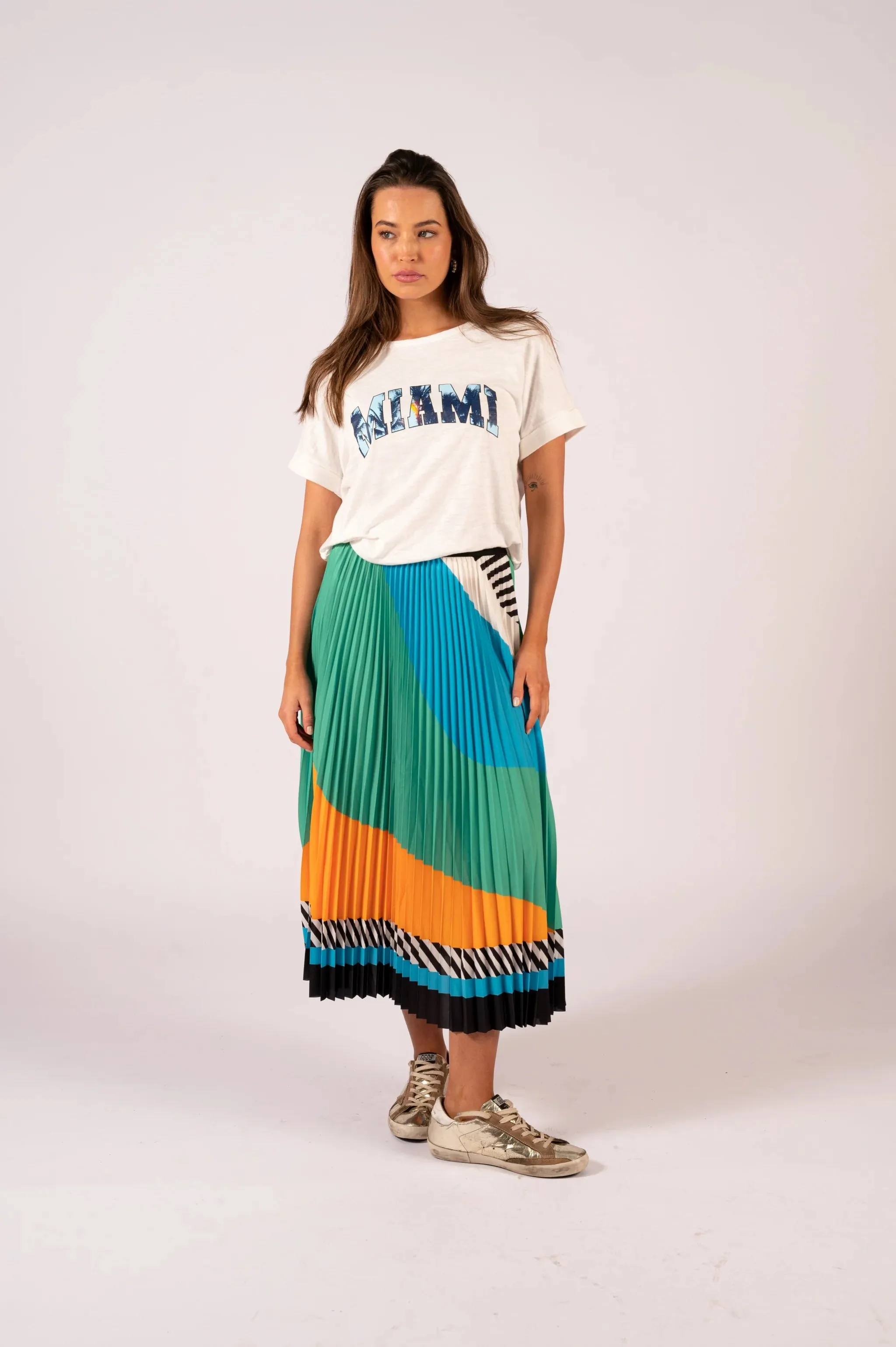 WE ARE THE OTHERS LILIAN PLEAT SKIRT-JADE AMBER PRINT