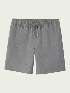 Weekend Hybrid 17" Shorts